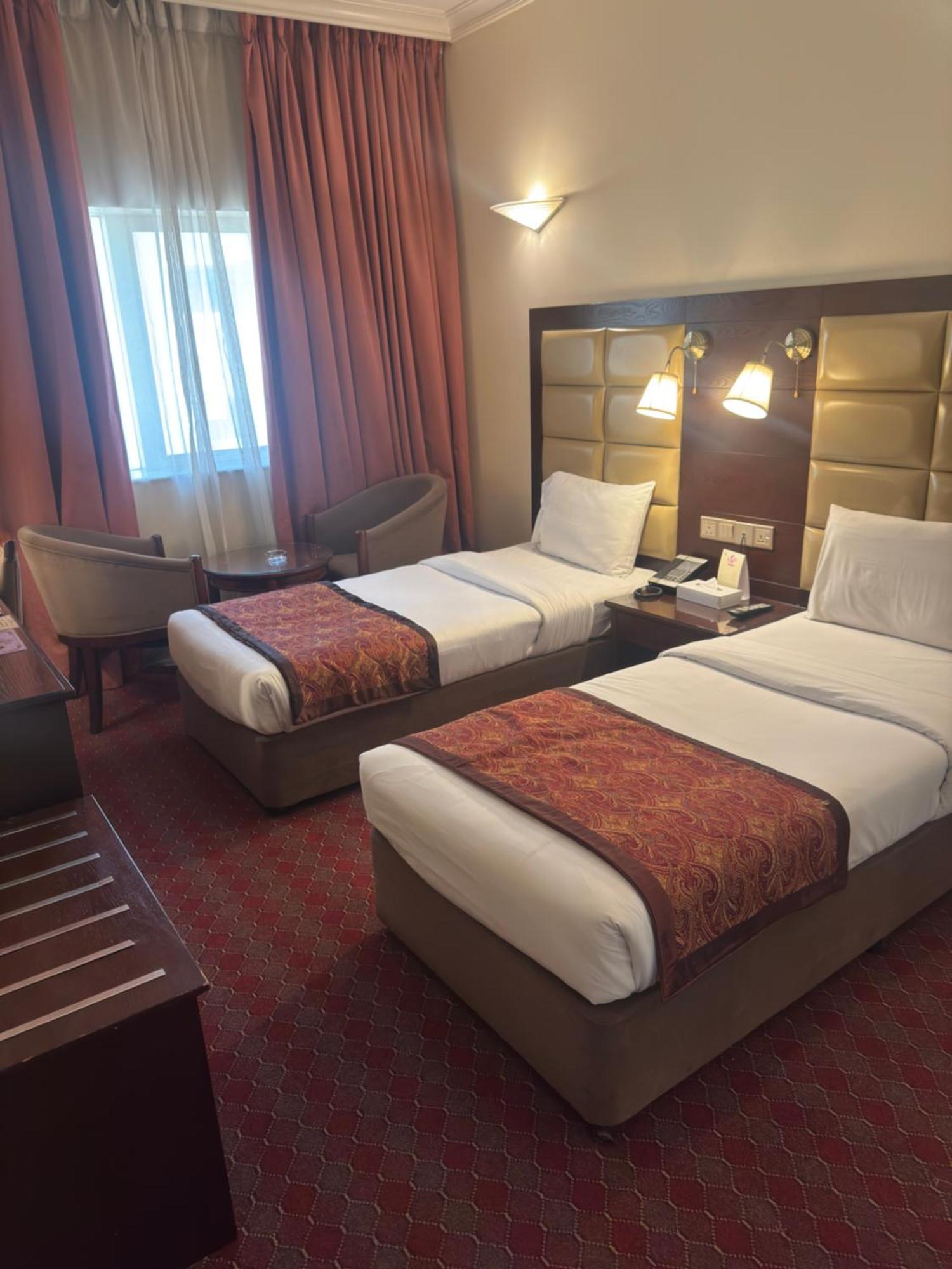 Orchid Hotel Deira Dubai Bagian luar foto