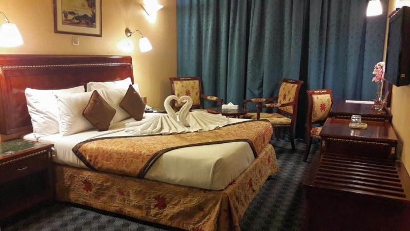 Orchid Hotel Deira Dubai Bagian luar foto