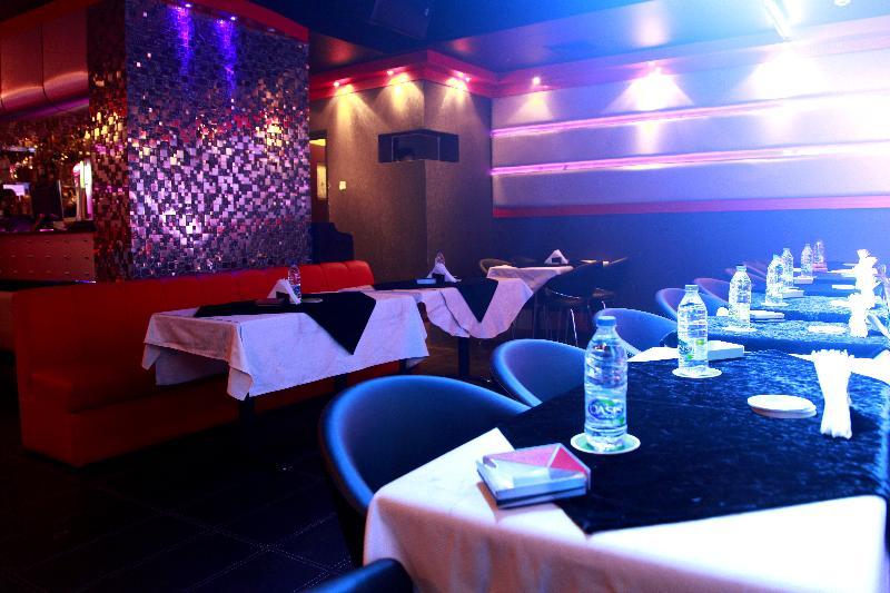 Orchid Hotel Deira Dubai Bagian luar foto
