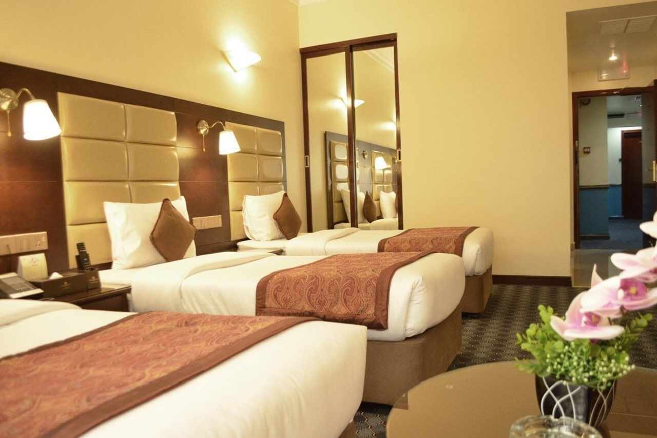 Orchid Hotel Deira Dubai Bagian luar foto